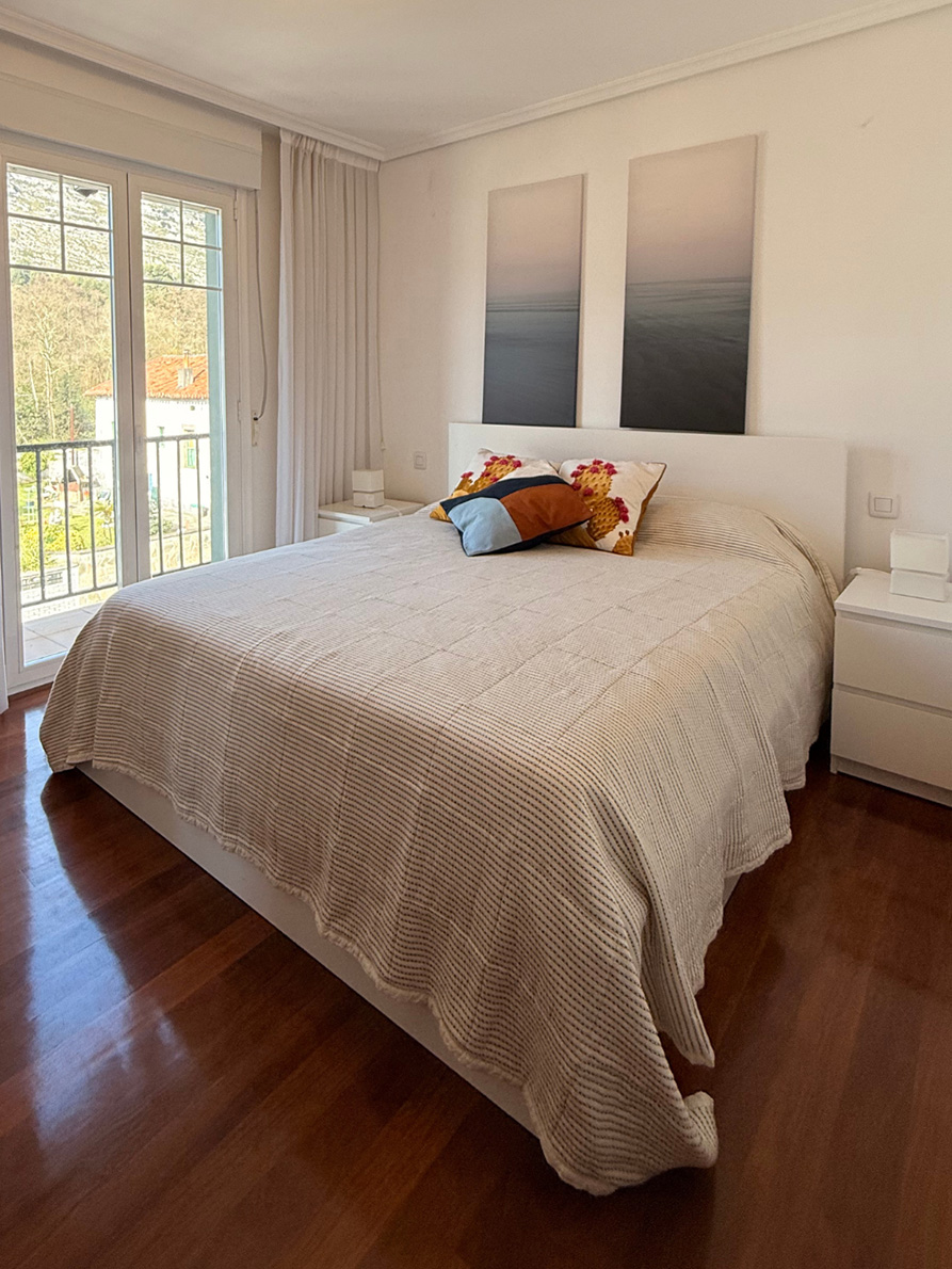 Cantabria-habitación-matrimonio1