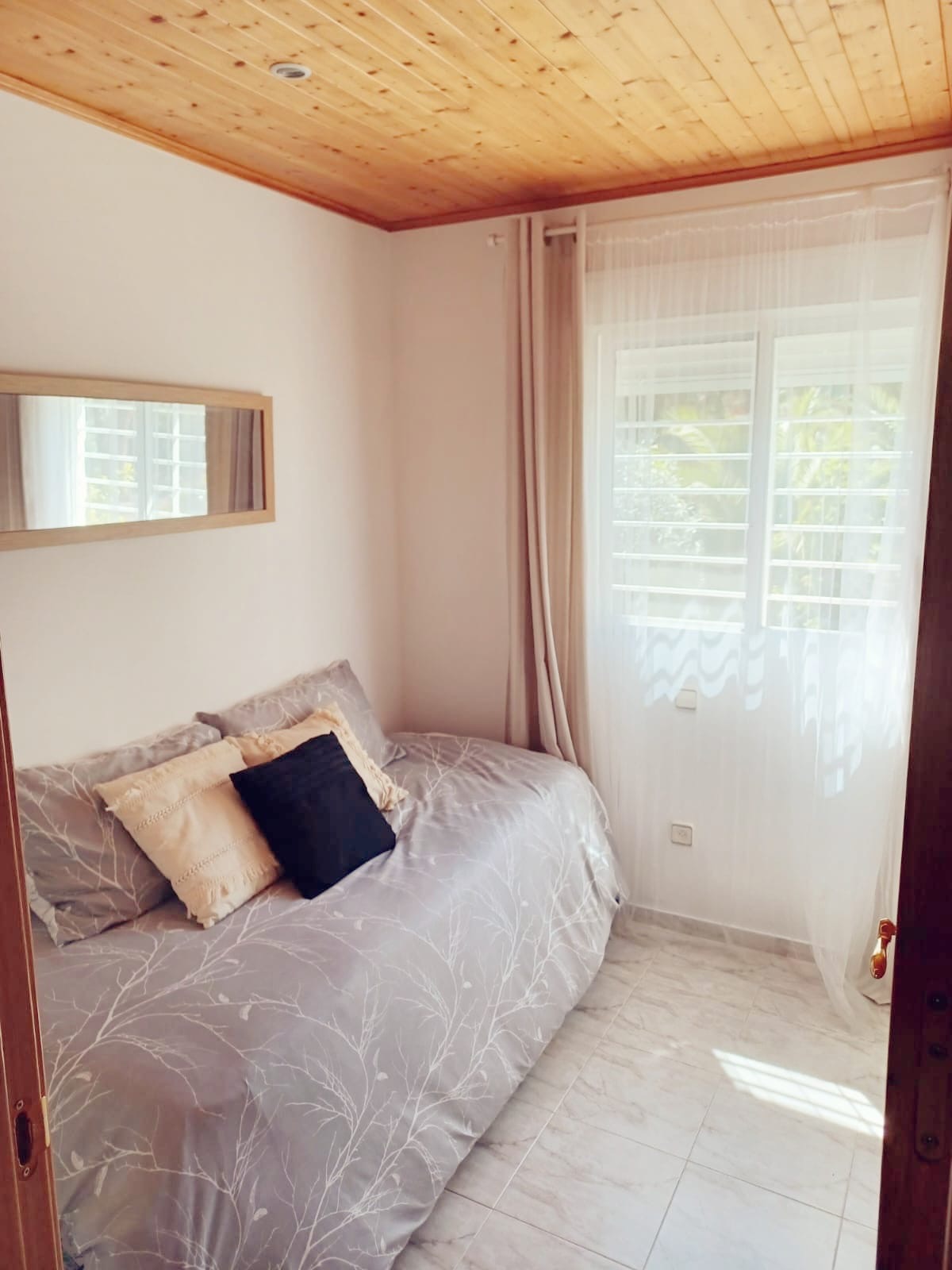 gredos habitación nido